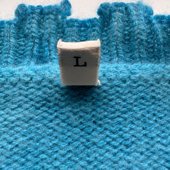 R13 Faded Cashmere Crewneck Sweater baby blue...like new - Picture 11 of 12